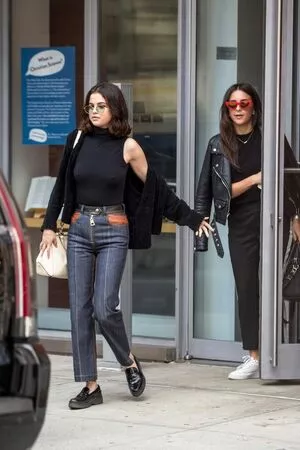 Selena Gomez OnlyFans Leaked Free Thumbnail Picture - #aoj2pEOgfs