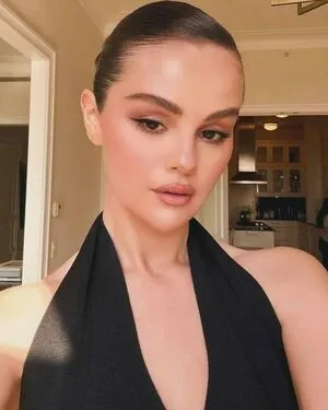 Selena Gomez OnlyFans Leaked Free Thumbnail Picture - #aqvsSQKFio