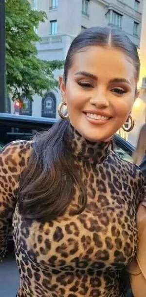 Selena Gomez OnlyFans Leaked Free Thumbnail Picture - #bCxbo9KC3s