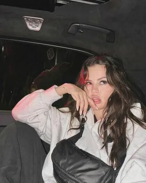 Selena Gomez OnlyFans Leaked Free Thumbnail Picture - #c7ZddvWYst