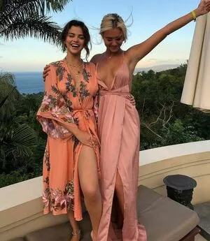 Selena Gomez OnlyFans Leaked Free Thumbnail Picture - #cO0YXMRVKz