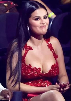 Selena Gomez OnlyFans Leaked Free Thumbnail Picture - #dDpJf6rNQI