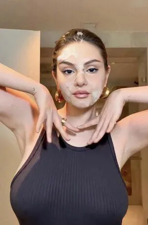 Selena Gomez OnlyFans Leaked Free Thumbnail Picture - #e3s63bQtCa