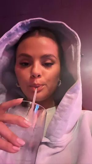 Selena Gomez OnlyFans Leaked Free Thumbnail Picture - #fQS4DnEjMb