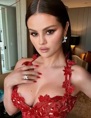 Selena Gomez OnlyFans Leaked Free Thumbnail Picture - #g3tzwHuZGl