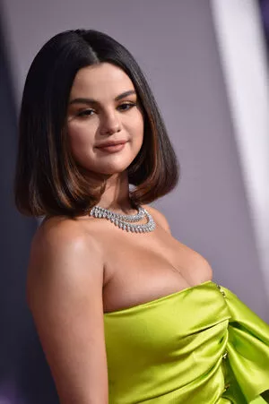 Selena Gomez OnlyFans Leaked Free Thumbnail Picture - #gJila9hYeX