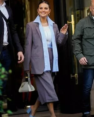 Selena Gomez OnlyFans Leaked Free Thumbnail Picture - #gM9fZC7kbo