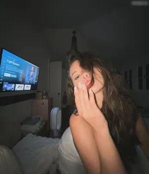 Selena Gomez OnlyFans Leaked Free Thumbnail Picture - #ghXAiu3QE5