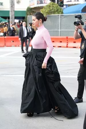 Selena Gomez OnlyFans Leaked Free Thumbnail Picture - #gwJNQ1vbRn