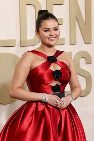 Selena Gomez OnlyFans Leaked Free Thumbnail Picture - #hGcE0LZ81N