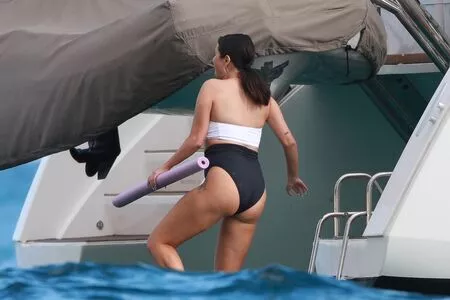 Selena Gomez OnlyFans Leaked Free Thumbnail Picture - #hdfps6yV6h