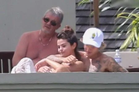 Selena Gomez OnlyFans Leaked Free Thumbnail Picture - #icj8MA3jSp
