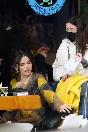 Selena Gomez OnlyFans Leaked Free Thumbnail Picture - #irzyK0hm8m