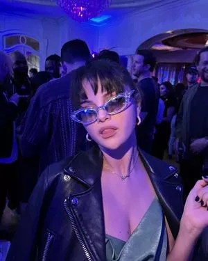 Selena Gomez OnlyFans Leaked Free Thumbnail Picture - #ivWgGTqm9Y