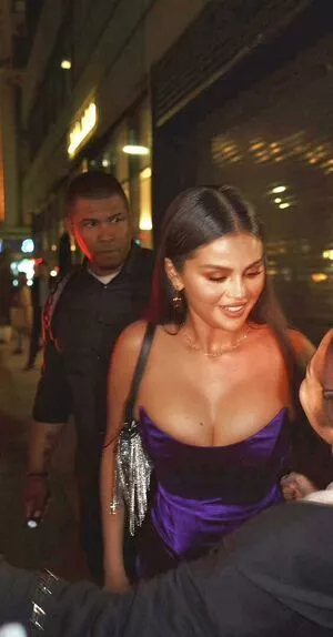 Selena Gomez OnlyFans Leaked Free Thumbnail Picture - #jWtEQewNOw