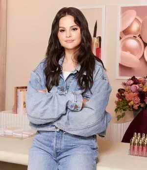 Selena Gomez OnlyFans Leaked Free Thumbnail Picture - #k4PVkbCePy