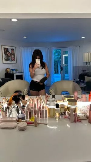 Selena Gomez OnlyFans Leaked Free Thumbnail Picture - #kGrlw2wOmS