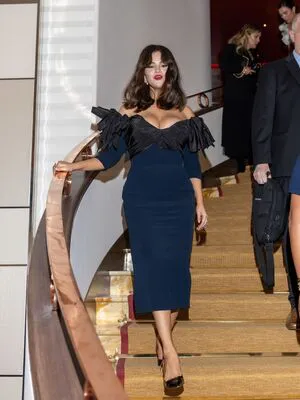 Selena Gomez OnlyFans Leaked Free Thumbnail Picture - #kgDs0Zuby4