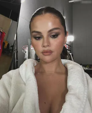 Selena Gomez OnlyFans Leaked Free Thumbnail Picture - #l9m9wUOkoX