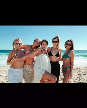 Selena Gomez OnlyFans Leaked Free Thumbnail Picture - #lgphmnwdI7