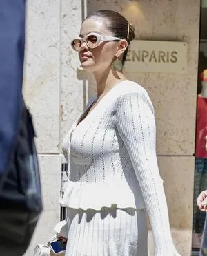 Selena Gomez OnlyFans Leaked Free Thumbnail Picture - #lhn71tXUFr