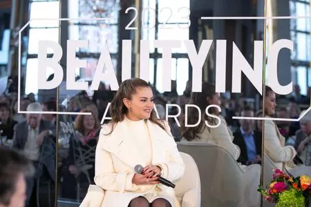 Selena Gomez OnlyFans Leaked Free Thumbnail Picture - #lrBRlUyTYT