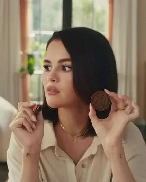 Selena Gomez OnlyFans Leaked Free Thumbnail Picture - #luqQAEMmr4