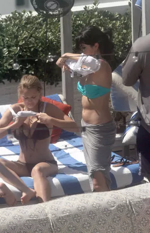 Selena Gomez OnlyFans Leaked Free Thumbnail Picture - #mAw4MKQ0PA