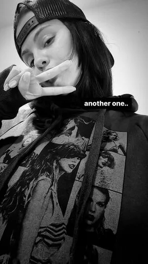 Selena Gomez OnlyFans Leaked Free Thumbnail Picture - #mBfnDezj4b