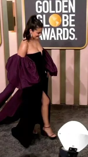 Selena Gomez OnlyFans Leaked Free Thumbnail Picture - #o4TWckU0Rm