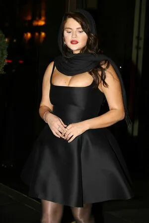 Selena Gomez OnlyFans Leaked Free Thumbnail Picture - #pKVxSSpEB7