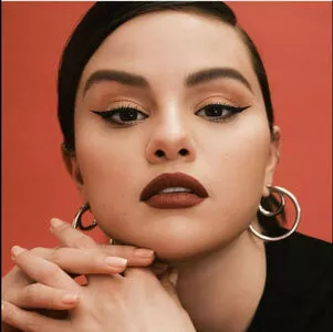 Selena Gomez OnlyFans Leaked Free Thumbnail Picture - #pmssZnE49l