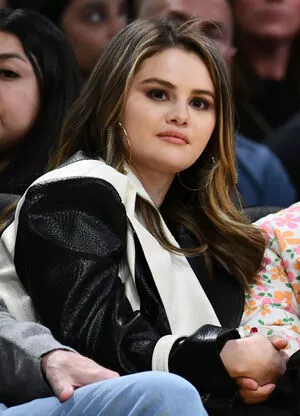 Selena Gomez OnlyFans Leaked Free Thumbnail Picture - #q1h9UsZO1C