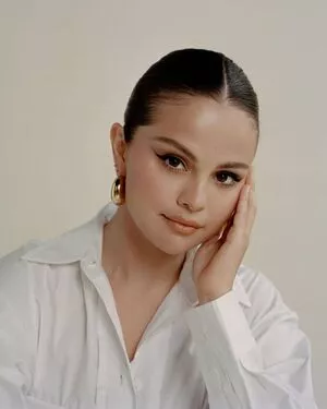 Selena Gomez OnlyFans Leaked Free Thumbnail Picture - #qDVg2WFGlo