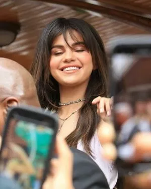 Selena Gomez OnlyFans Leaked Free Thumbnail Picture - #r22g4OIgda