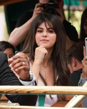 Selena Gomez OnlyFans Leaked Free Thumbnail Picture - #rXwS7kCrZx