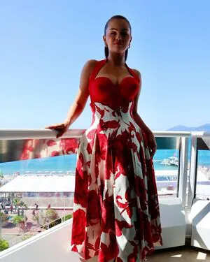 Selena Gomez OnlyFans Leaked Free Thumbnail Picture - #syT2K8melx