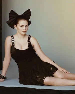 Selena Gomez OnlyFans Leaked Free Thumbnail Picture - #tTV5Lyfylv