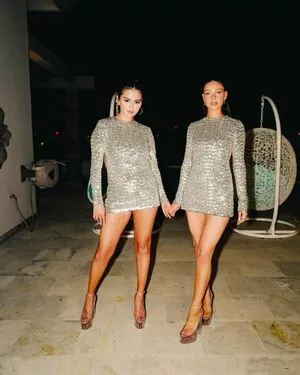 Selena Gomez OnlyFans Leaked Free Thumbnail Picture - #tahoUnfEUx