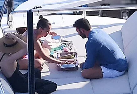 Selena Gomez OnlyFans Leaked Free Thumbnail Picture - #uUPgLApqwP
