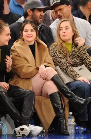 Selena Gomez OnlyFans Leaked Free Thumbnail Picture - #ukEgHCI5XQ