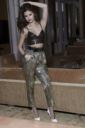 Selena Gomez OnlyFans Leaked Free Thumbnail Picture - #vL0qpCuMh3