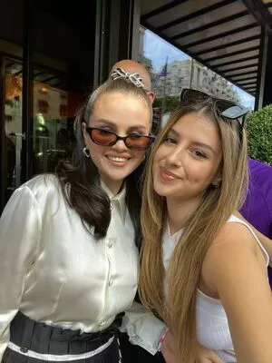 Selena Gomez OnlyFans Leaked Free Thumbnail Picture - #vRwqJ5iIM8