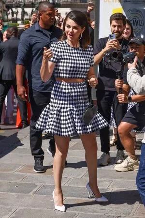 Selena Gomez OnlyFans Leaked Free Thumbnail Picture - #ves9eXZ9Ad