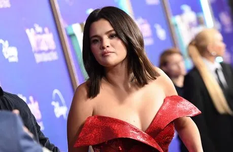 Selena Gomez OnlyFans Leaked Free Thumbnail Picture - #w0D9zLHeiX