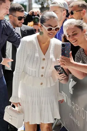 Selena Gomez OnlyFans Leaked Free Thumbnail Picture - #w23Ue3Xxy8