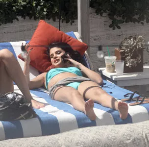 Selena Gomez OnlyFans Leaked Free Thumbnail Picture - #wFlHYMy476