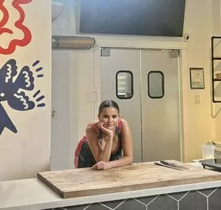 Selena Gomez OnlyFans Leaked Free Thumbnail Picture - #wtaIqjJa3W