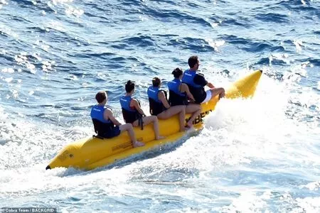 Selena Gomez OnlyFans Leaked Free Thumbnail Picture - #xHY4y8tp7Y