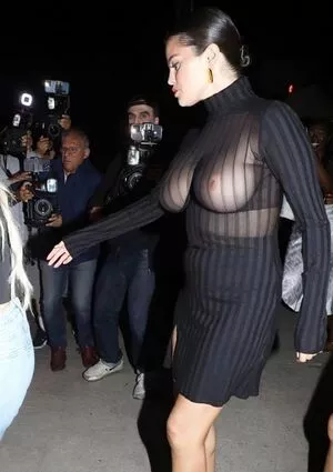 Selena Gomez OnlyFans Leaked Free Thumbnail Picture - #y2WN2wawv8